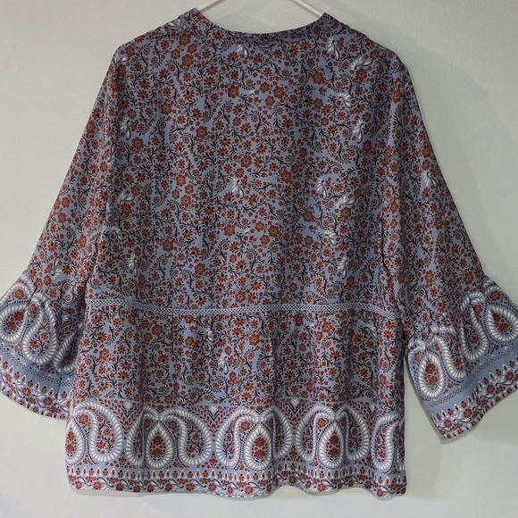 Fever Floral Patterned Blouse - Pale Blue and Red Sz Med - Picture 3 of 4